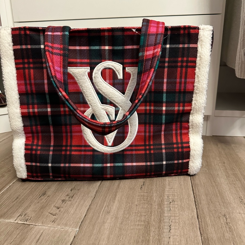 Brand new Victoria’s Secret bag